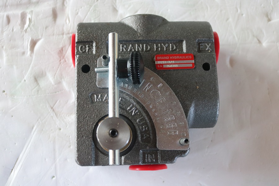 BRAND FC51-24 100.jpg